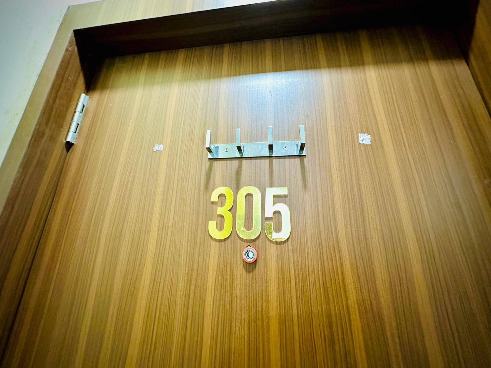 Hotel Sawai Executive Jadhavwadi エクステリア 写真